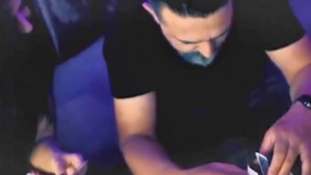 Γιώργος Σηφάκης - Όσο Νυχτώνει - като се стъмни