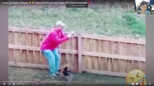 Ако се засмея ям лимон try not laugh challenge 2
