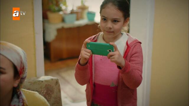 Şengül'ün fenomen elektro dansı!🎸🎵🤣