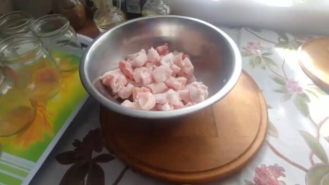 Домашня ТУШОНКА З САЛА / рецепти домашніх тушонок з сала .