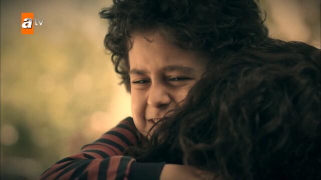 Ömer, hıçkıra hıçkıra ağlıyor!... - Kardeşlerim En Hüzünlü Sahneler😥