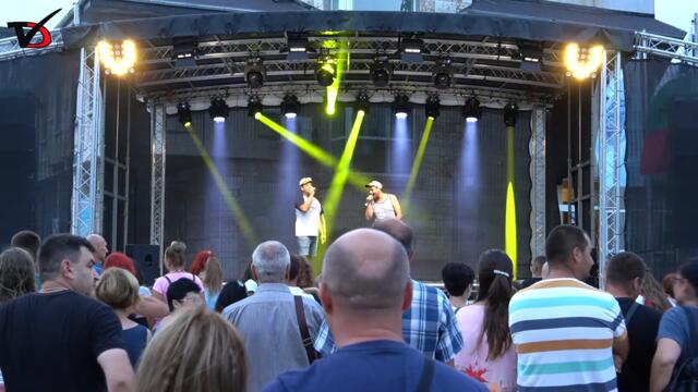 Смях и настроение с „Тутурутка“ на „Празници на морето“ в Каварна