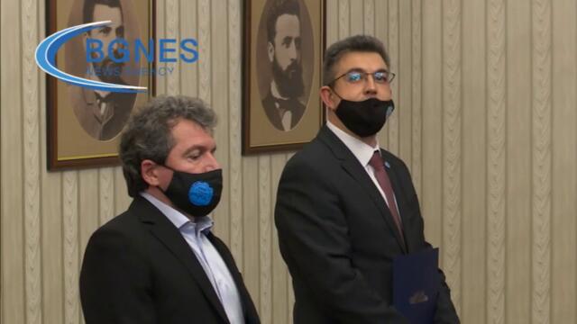 Пламен Николов представи структурата на бъдещото правителство пред Румен Радев