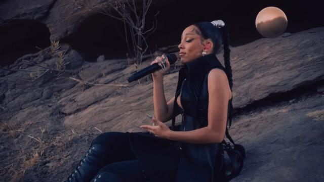 Doja Cat - Need To Know (Official Live Performance) | Vevo