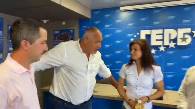 Борисов извика и златната Стойка Кръстева, за да критикува кабинета "Янев"