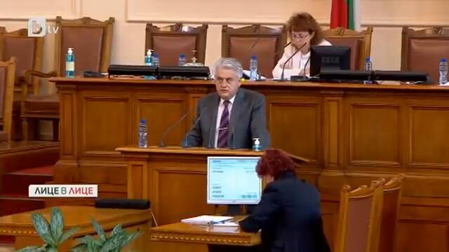 Лице в лице: Изправени ли сме пред правителствена криза?