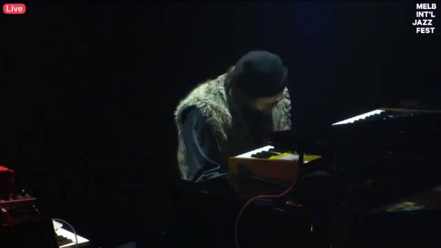 Precious Energy - Barney McAll ft Rita Satch - Belle Bangard