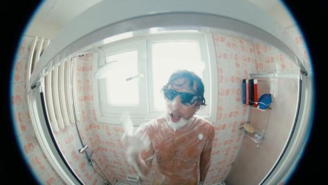 Son Feci Bisiklet - Çikolata (Official Video)