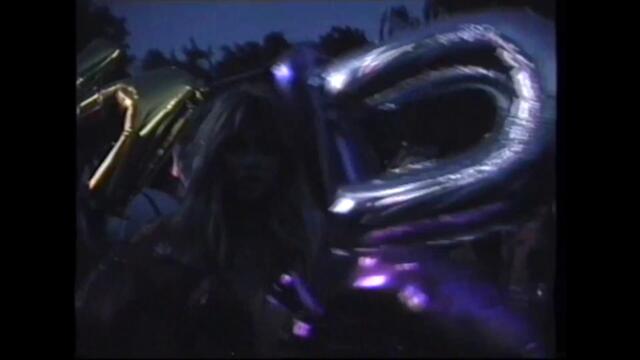 Emma Smetana - NIGHT RACES (Official video)