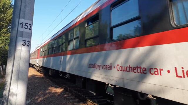 OPTIMA EXPRESS пристига на гара Пловдив.