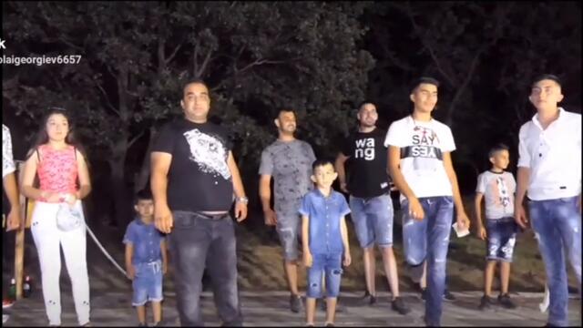 пеперудка кючек