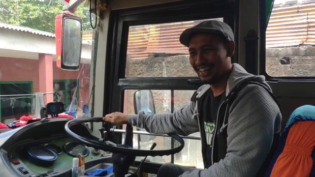 Kang Enyon Sangat Enjoy Mengemudikan ALS 270 ll Gak Sabar Pingin Segera Ke Medan