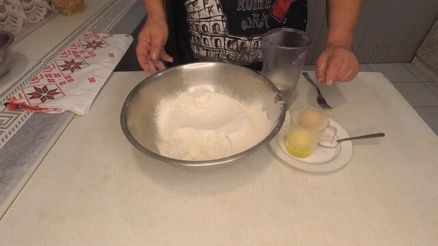 У вас є борошно, сир... Випікаємо СМАКОТУ!