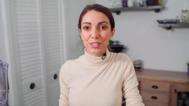 Dairy-Free Chocolate Quinoa Smoothie Bowl!