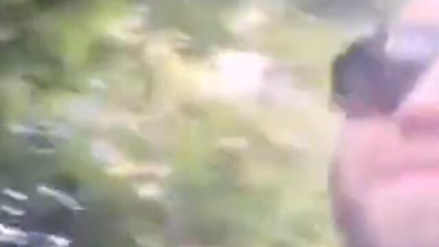 Stoyan Kolev Стоян колев слуша MALKATA ANOMALIYA / Малката Александър Робов  Аномалия 2021 и си пее