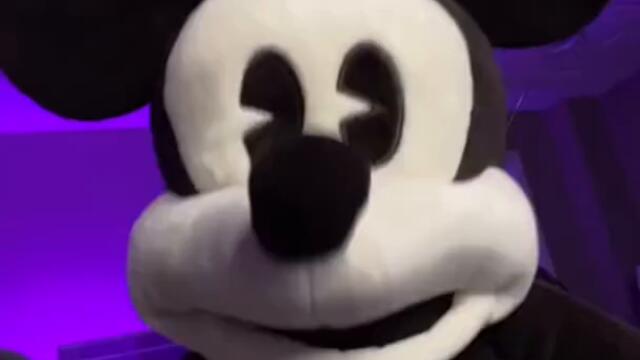 Mickey Mouse Cheats on Minnie #shorts