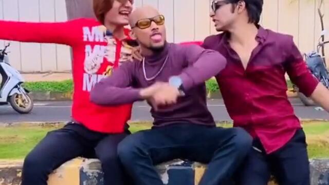 bhai yea kaya bola #Short #funny #youtube #vedio #vevo #soni #london #india #dost