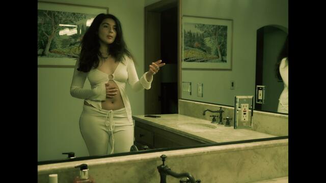 Dounia - Smoke & Slow Dance (Official Video)