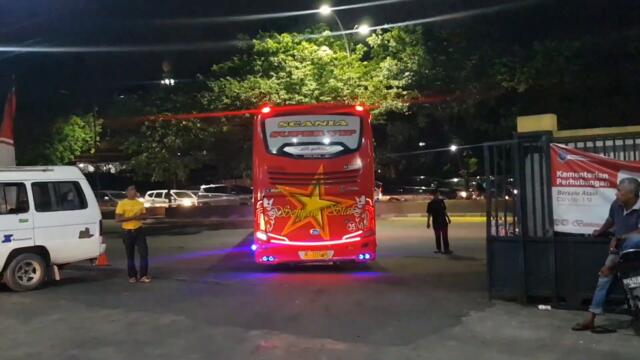 L300 GA BISA HIDUP || BUS JADI SULIT MASUK!!! || 7711 BG AZIS KHALIL SENANG KEJKTA!!