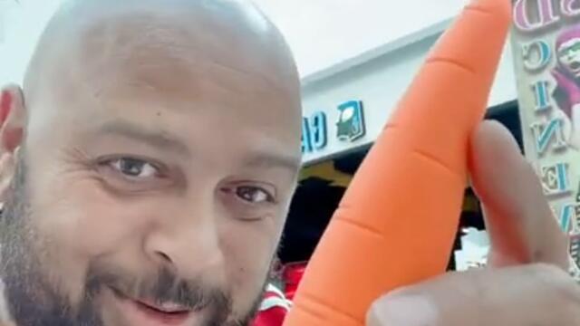 Бат Вальо В мола Андибул Морков / Andibul Morkov лабадай . Лабадаи - анди бул морков ani bul смях 😂😅