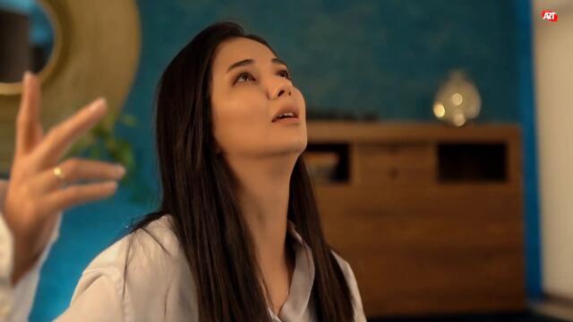 Parahat Purje ft Myahri - Biz indi kim (Official Video)