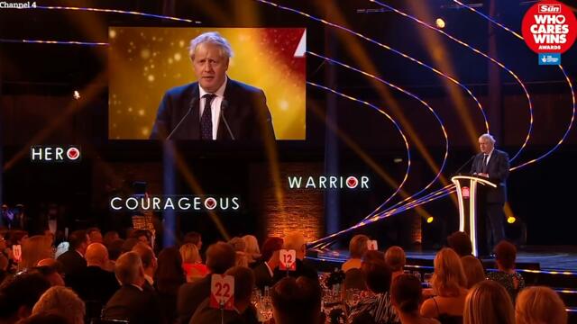 Covid-19 UK: Boris Johnson urges all Brits to get jabbed at Sun awards