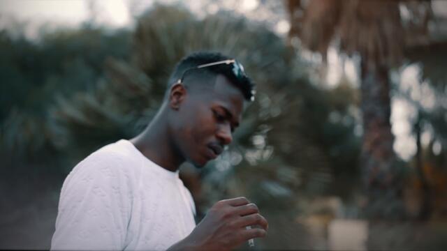 KNALLER - Struggles (Official Video)