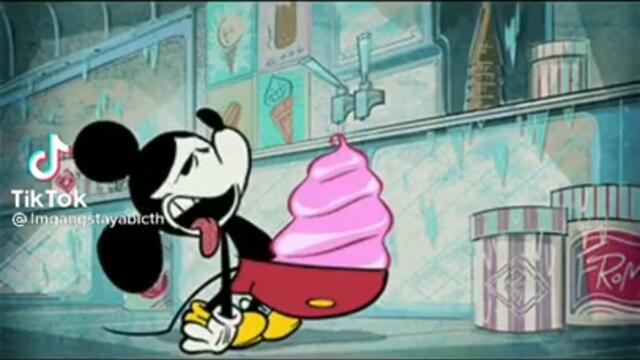 Mickey Mouse caught in 4K. SUS