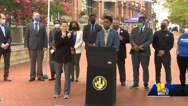 Raw: Mayor announces plastic bag ban to start next month