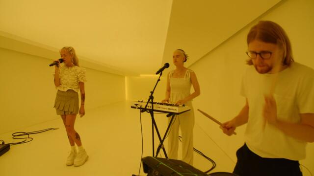 Josie Man - Grow (Live) | Vevo DSCVR