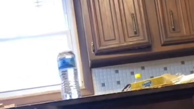 Brb, trying this on our mums: water bottle prank