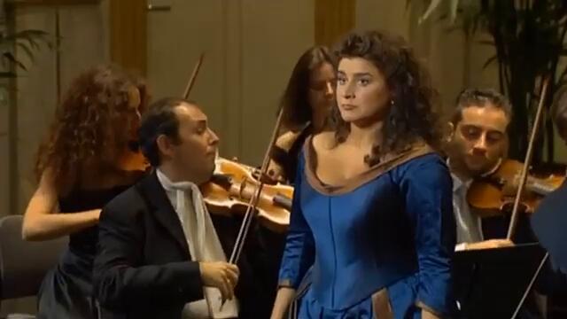 Cecilia Bartoli - Agitata da due venti ( Griselda by Antonio Vivaldi )