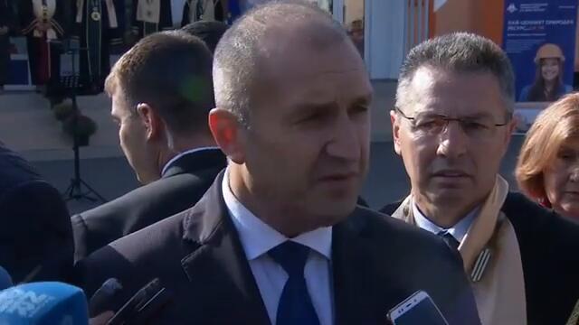 Румен Радев:  Борисов да се кандидатира за президент, за да защити честта на ГЕРБ