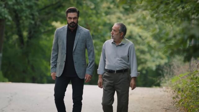 Yaman Kevser'in mezarını ziyaret etti | Emanet 220. Bölüm