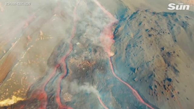Drone video of La Palma volcano erupting to form new headlands