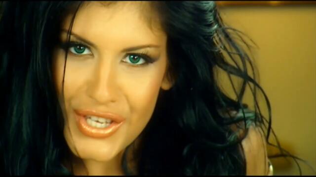 Анелия  - Обичай ме Official Video