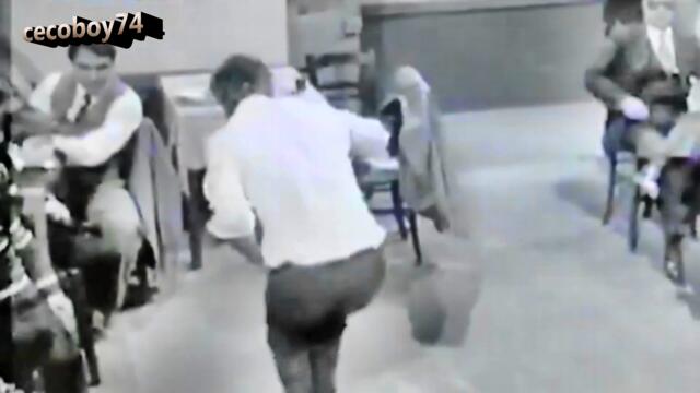 Βασίλης Καρράς - Δεν πάω πουθενά - не отивам никъде