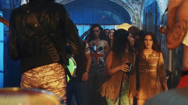 Måneskin - MAMMAMIA (Official Video)