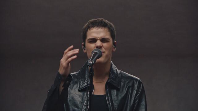 AJ Mitchell - Maybe (Live Performance) | Vevo