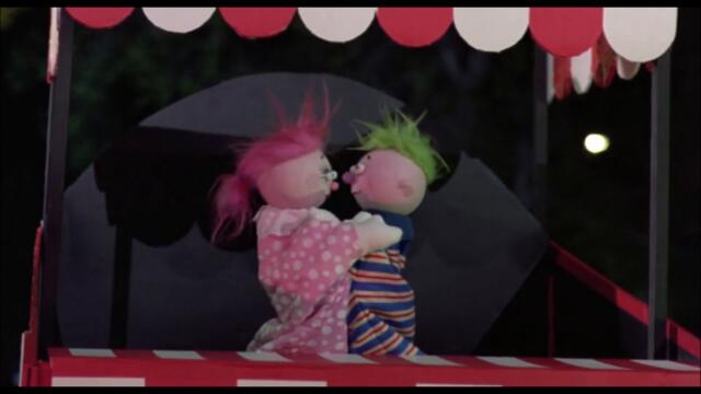 KILLER CLOWNS FROM OUTER SPACE (1988) | Puppet Show | MGM Studios