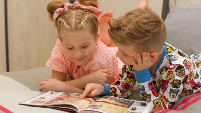 Diana and Roma - TOY CITY  Kids Song Official Video