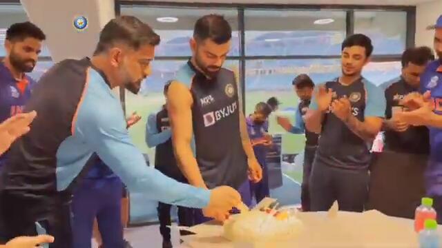Virat Kholi celebrates his birthday | Full video #trending #shorts