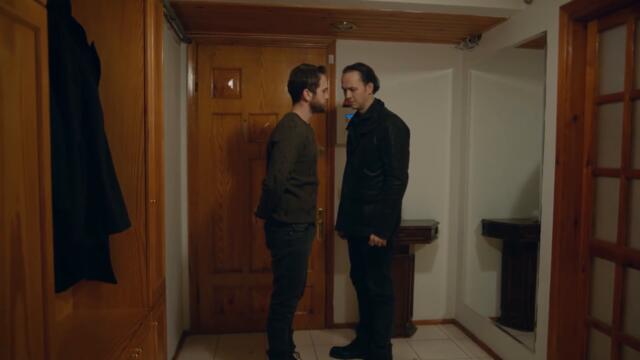 Unutulmaz Sahneler | Benim Sırtım Delik Deşik!