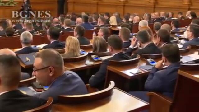 Никола Минчев е новият председател на парламента