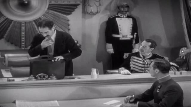 Патешка супа (1933) (част 3) DVD Rip Universal Studios