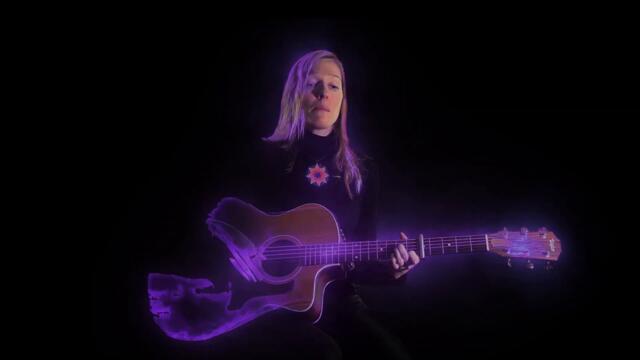 Linda Draper - "Tether" (acoustic version)