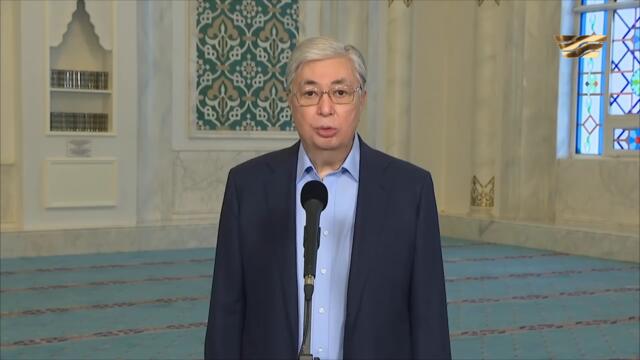 Президент қаңтар оқиғасы кезінде қайтыс болған азаматтардың рухына құран бағыштау рәсіміне қатысты