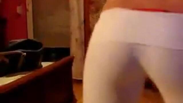 Пичка и половина !