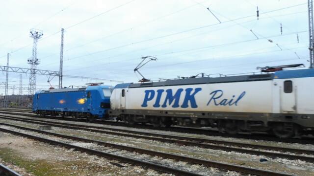 Влак на PIMK Rail, потегля от Каспичан