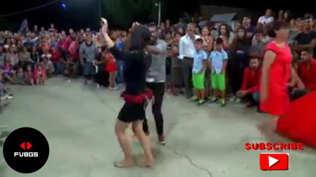 Така се играе кючек | Girl dancing